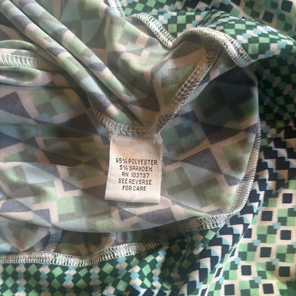 Donna Morgan Geometric Patterned Green white and Blue Dress w belt & buttons - Picture 12 of 14